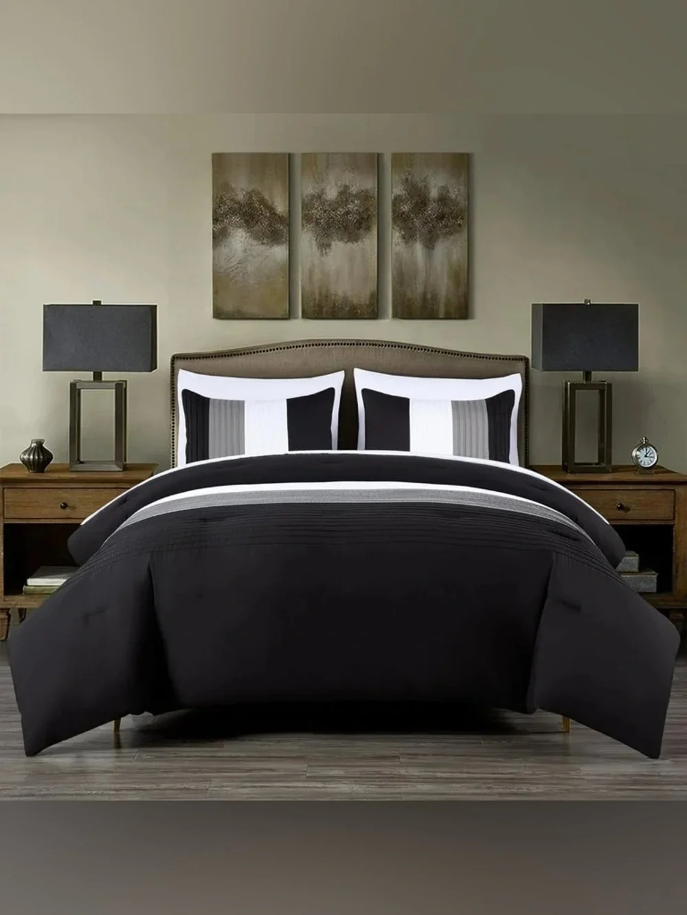 Classic Black & White Stripe cal king 3 piece Comforter set
